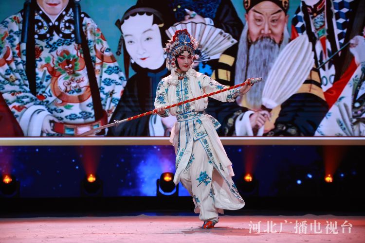 七夕情定《中华有好戏》 戏韵唱响浪漫中国节