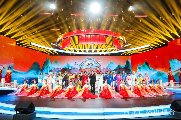 七夕情定《中华有好戏》 戏韵唱响浪漫中国节