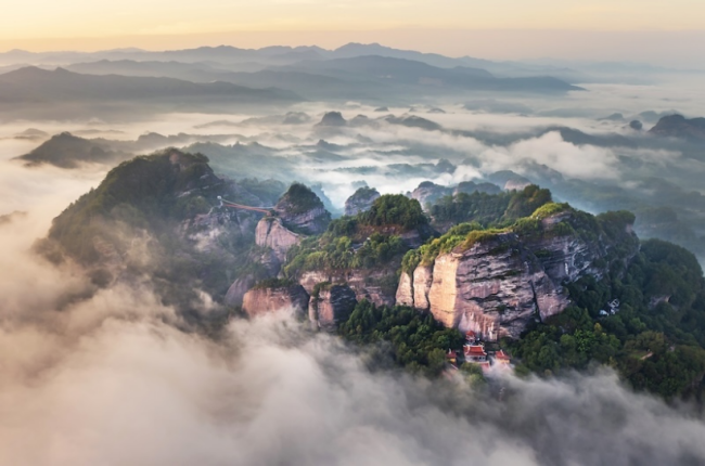 探文旅结伙新旅途 谋山水东谈主文新图景（一）